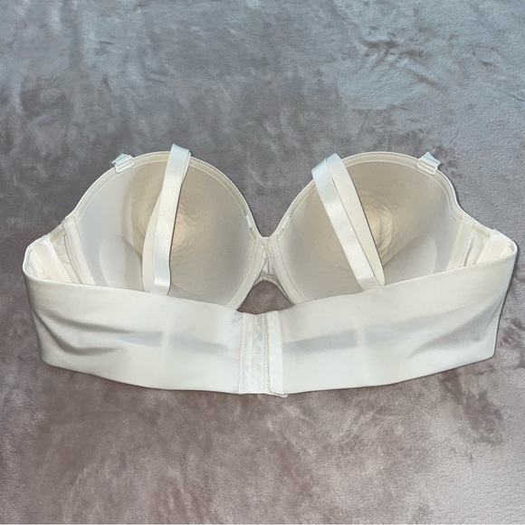 Cacique strapless bra size 46D - Picture 3 of 11